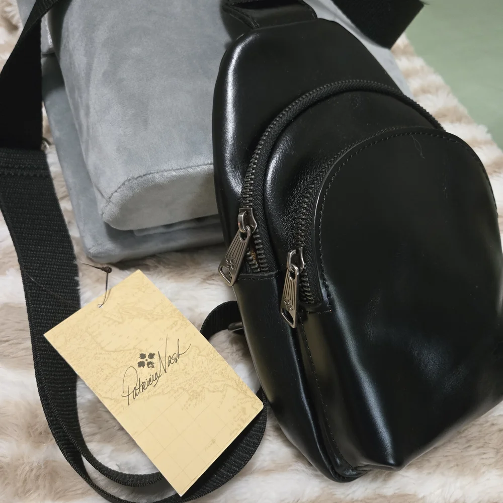 Patricia Nash Woman's Black Leather Sling Bag - Picture 3 of 5